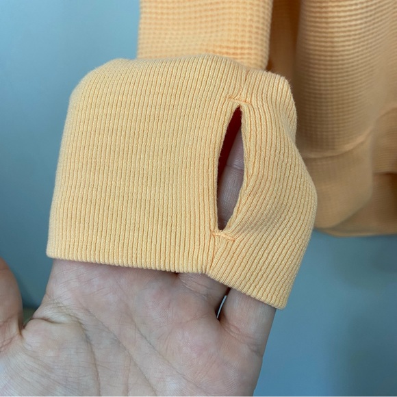 Athleta Coaster Luxe Waffle Knit Long Sleeve Sweatshirt in Orange size XL - Picture 7 of 10